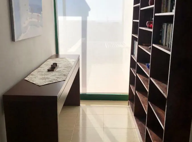 Casa Tranquila Con Vistas En La Colina De *